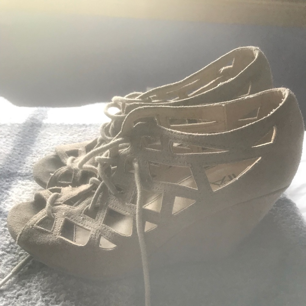 Wedges - Picture 2 of 2